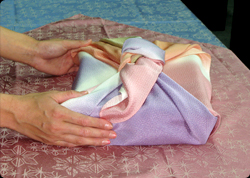 ふろしきの多様な技術を御用意して御要望にお応えします。